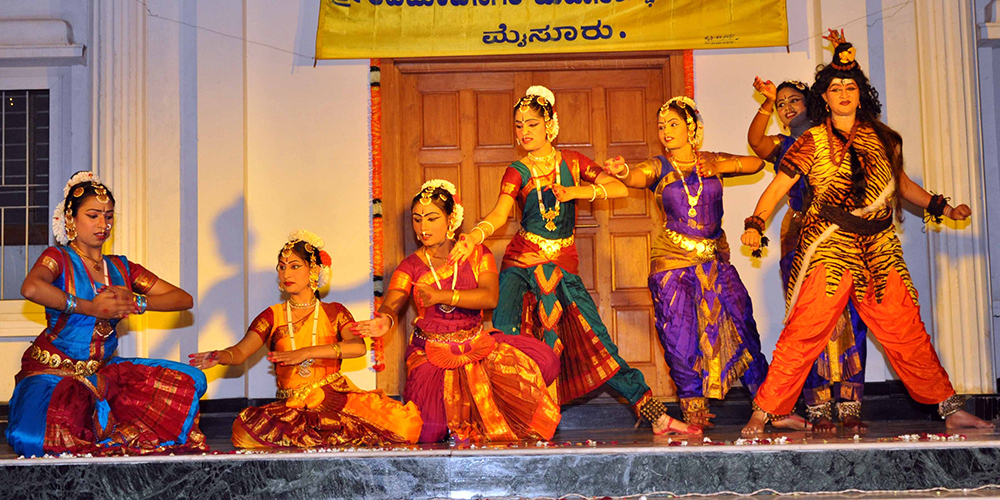 MAHESHWARAVAIBHAVA